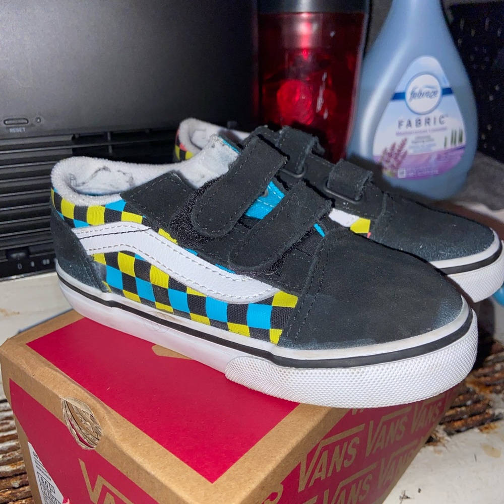 TODDLER NEON GLOW YELLOW & BLUE CHECKERED VANS | SIZE 9